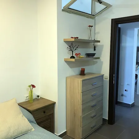 Lägenhet Sea View Nik