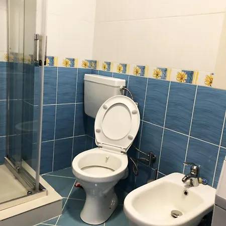 Sea View Nik Appartamento Durrës